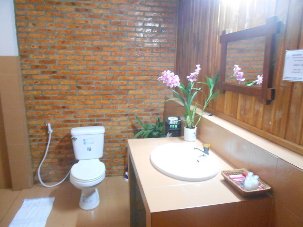 Thongbay Guesthouse Luang Prabang Exterior foto